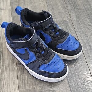 Nike Kids Black and Blue Sneakers